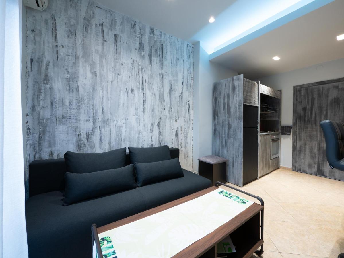 סלוניקי Dk Mini Suites D מראה חיצוני תמונה